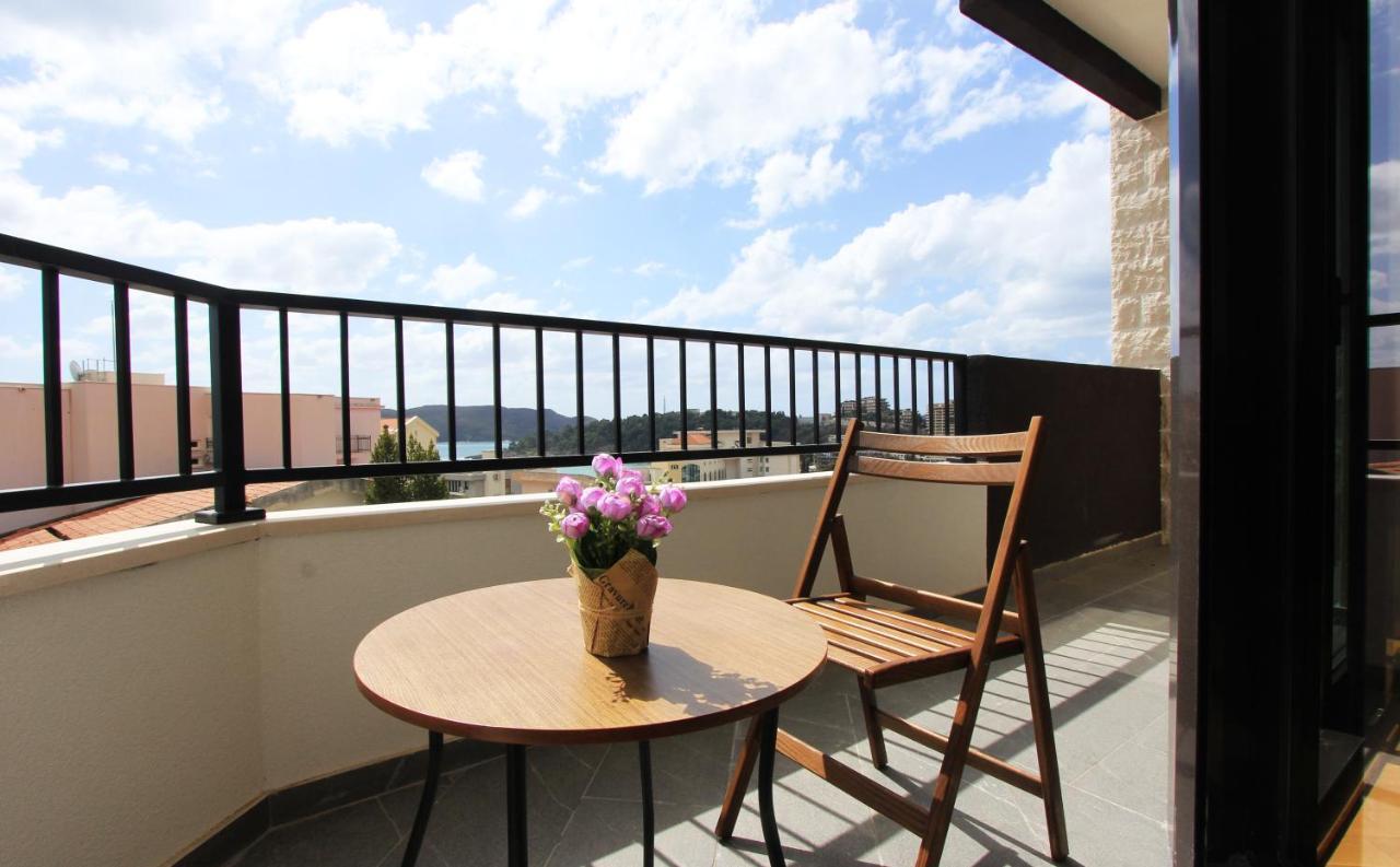 Sea View Apartment In Becici Budva Exterior foto